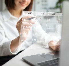 52450926_time-management-concept-young-businesswoman-managing-time-for-effective-work-calendar-on-virtual-screen-interface.jpg