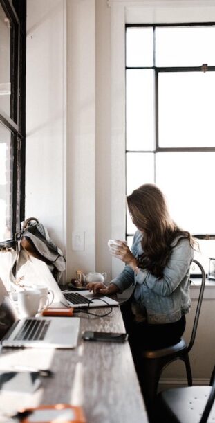 Coffee Lady comp side